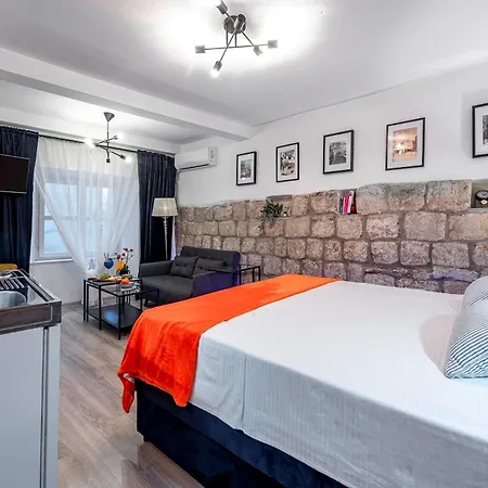 Apartamento Old Town Fantastic 2 *